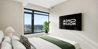 4040 Wilson Gallery 60