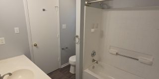 525 N Belmont Avenue Gallery 15
