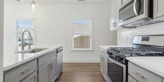 1 Bedroom home with Garage! Gallery 11