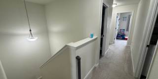 Stylish 3-Bedroom Townhome with Mountain Views & 2-Car Garage Gallery 11