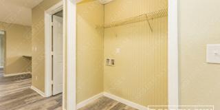 2109 South Hoyt Avenue Gallery 15