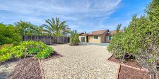 Charming 55+ Fully Remodeled 2 Br. 1 Ba. Duplex - Sunny Hills Gallery 16