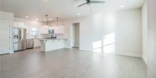 350 W Kinniburgh Drive Gallery 2