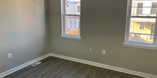 Spacious 3 Bedroom Home Near Johns Hopkins Gallery 11