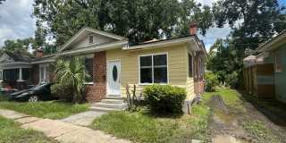 Single Family Home - Three Bedroom Under Renovation Gallery 1