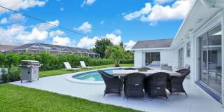 76 W Fairview W W Gallery 28