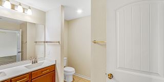5911 Eckhert Gallery 23