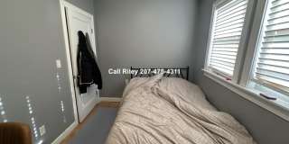 31-33 Thorton St. Gallery 8