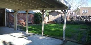 **COMING SOON!!** Spacious 2 Bedroom, 1 Bathroom Home near Convenient Old Town Pittsburg Gallery 19