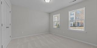 6126 Kayton Street Gallery 7