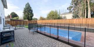 $4895 - Beautiful and Well Maintained South Gilroy Home w/ Salt Water Pool!! Gallery 23