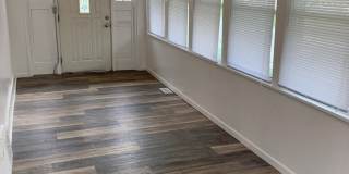 1511 Ripley Street , a large 3 bedroom with fence yard Gallery 11