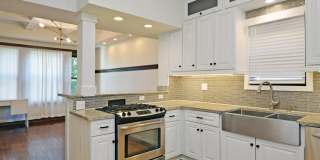 Beautiful 4-Bedroom 2-Bathroom Home Available Now! Gallery 13