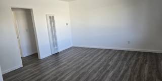 10228 Doty AvenueApt 3 Gallery 7