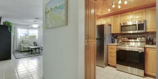 400 Fern Street Gallery 10