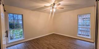 Newly Renovated NE San Antonio 3 bedroom home in established neighborhood-You do not want to miss this one! Gallery 13