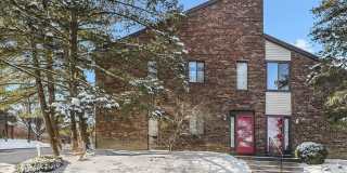 102 MOUNTAINVIEW Drive unit: 102 Gallery 1