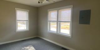 Adorable 2 Bedroom Early August Gallery 16