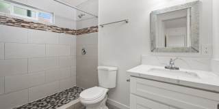 Detached 2 bed! Gallery 10