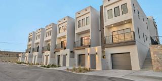 2bed/2.5bath Modern Townhomes! Gallery 12