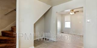 118 S Locust St Gallery 14