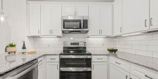 The Residence at Southpark Gallery 38