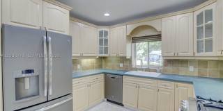 616 SW 11th Ct Gallery 17