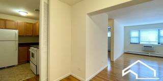 6006 North Kenmore Gallery 3