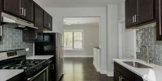 1952 W Nelson St, 1952 W Nelson St, Gallery 5