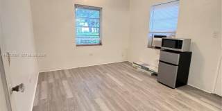 2652 SW 23rd Ave Gallery 1