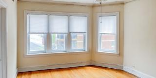 2200 W Foster Ave Gallery 2