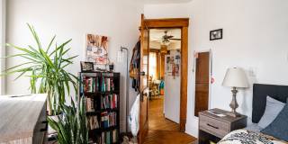 Bright and Sunny 3 Bedroom Upper Gallery 17