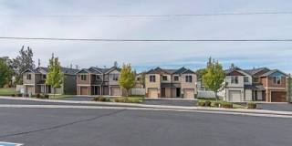 Redmond Townhome Gallery 1