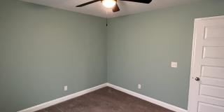 7031 White Pine Ave Gallery 27