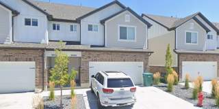 Modern 3 bed 2.5 bath TH for Rent in West Haven! Gallery 1