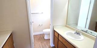 Large 3 Bedroom 2 Bath Home by Westfield School Gallery 11