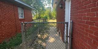 3 bed, 1 bath, 1 car garage Gallery 7
