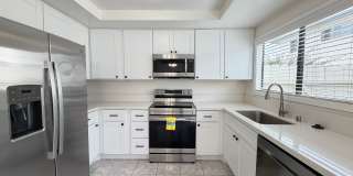 2BR/1.5BA Condo in the heart of Oceanside 2BR/1.5BA Condo in the heart of Oceanside Gallery 9