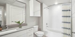 Avalon Lowry Gallery 9