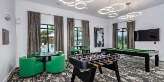 The Darley Gallery 12