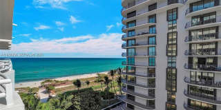 8911 Collins Ave Gallery 1