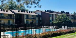 Spacious 2 bed/2 bath in Millcreek-**Move in Special-1/2 off first month** Gallery 5