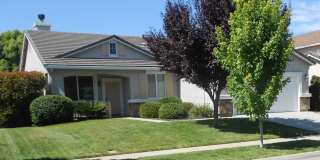 4 bedroom 2 bath home located in Yuba City Gallery 1