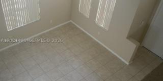 16801 SW 49th Ct Gallery 12