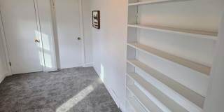 1526 Rapids Street Gallery 14