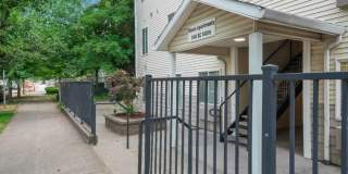 Raven Gallery 20