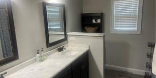 100 Newport Avenue Gallery 9