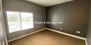 2 Bed/2.5 Bath, 2097 Sqft - 2620 W Front View Cres Dr Gallery 15