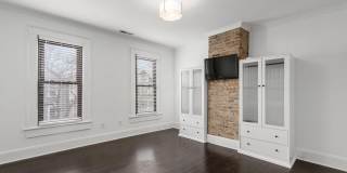 106 E Gates Street Gallery 20