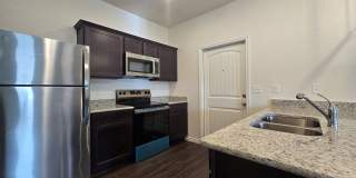 5401 Rose Garden Lp (A/B) Gallery 10